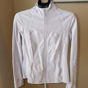 Lululemon Define Jacket size 12. Light purple.
